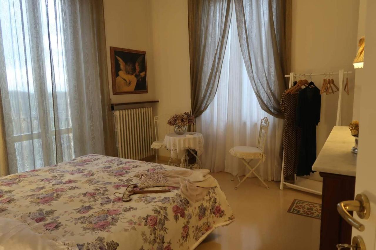 B&B Palazzo Mestichelli Boutique Palace มอนเตปรันโดเน ภายนอก รูปภาพ
